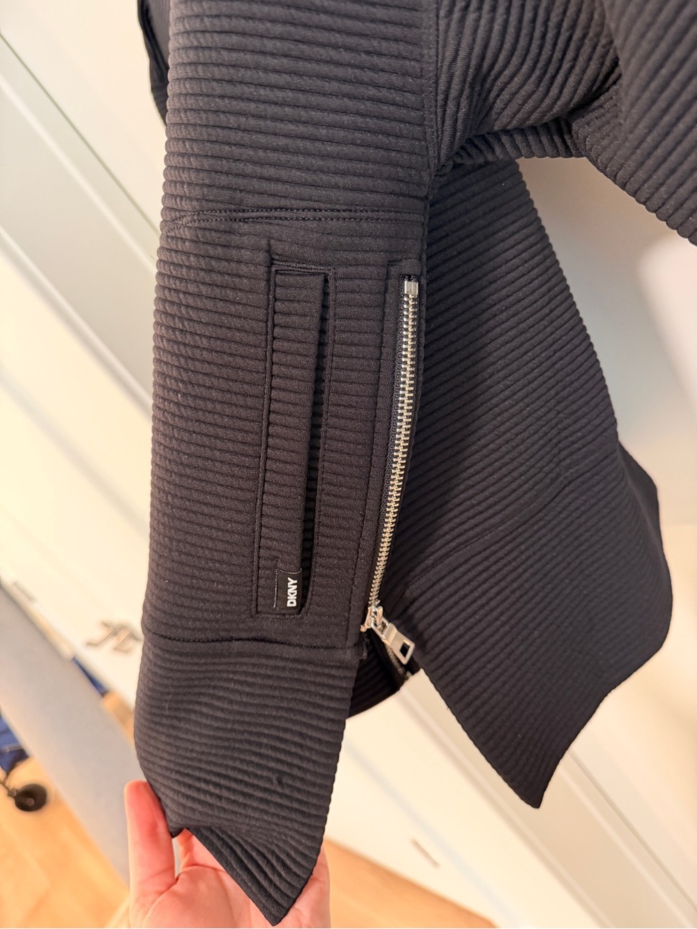 Dkny Black Ribbed Zip-Up Hoodie Jacket - Picture 2 of 4